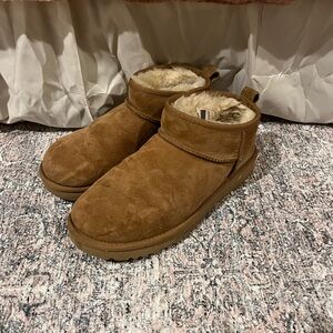 Ugg Ultra Minis